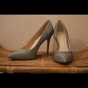 Soft gold sparkly heels, size 9
